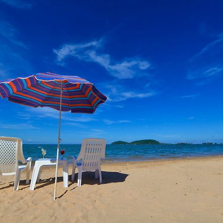 Star Light Beach Resort And Restaurant Chumphon Exterior photo