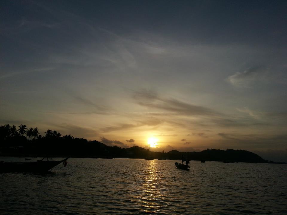 Star Light Beach Resort And Restaurant Chumphon Exterior photo