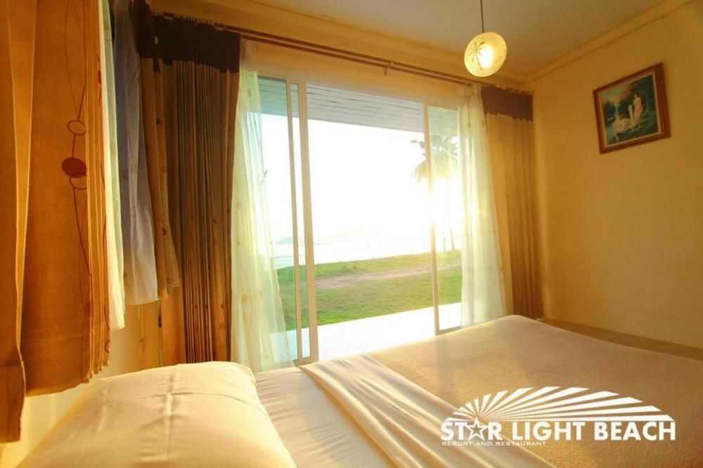 Star Light Beach Resort And Restaurant Chumphon Exterior photo